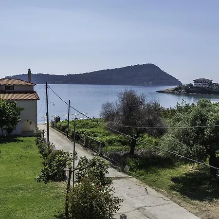 Sylvia Hotel Kinira