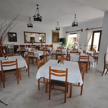 Hotel Sylvia Koinira